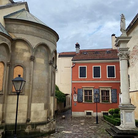 Apartments Of Lesya Ukrainka St. 25 リヴィウ エクステリア 写真