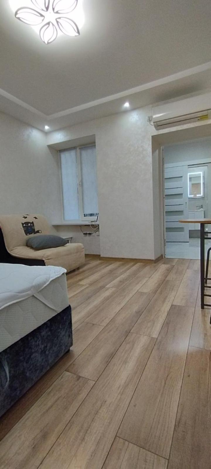 Apartments Of Lesya Ukrainka St. 25 リヴィウ エクステリア 写真